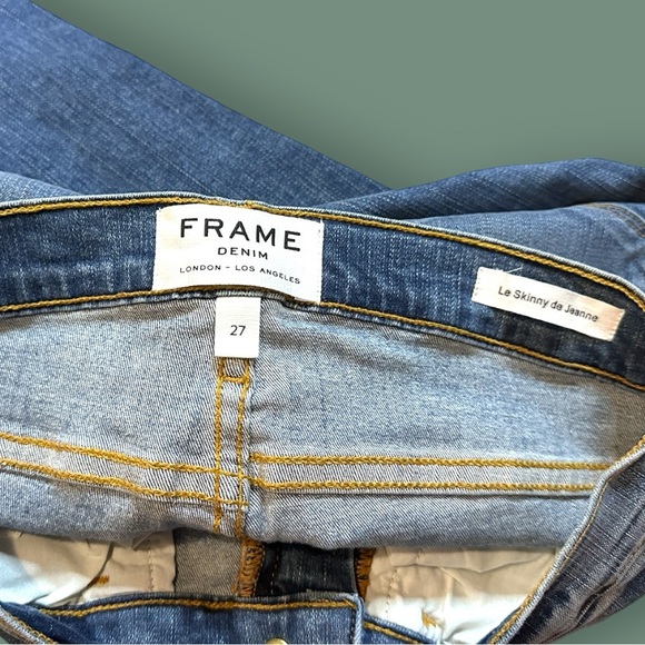 🎉HP🎉 NWOT FRAME Distressed Le Skinny De Jeanne in Laurel Wash. Size 27 - Picture 12 of 16